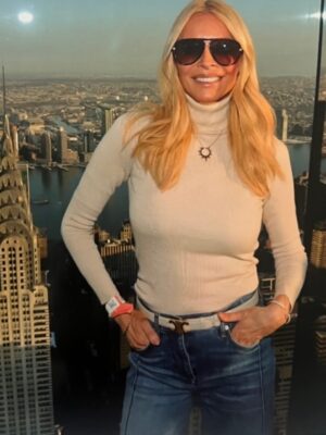 Tess Daly Instagram - I ❤️ NYC. Maximised every minute on a whirlwind half term trip & fell in love with this magical city all over again. ✨