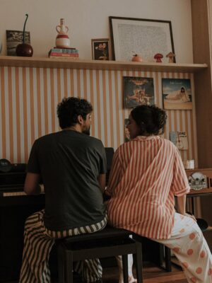 Thati Lopes Instagram - Mais um clássico! Ensaio gestante! 
Últimos momentos de Elisa nessa barriga! 
📸 @joyblancfotografia
