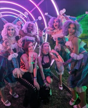 Tina Friml Instagram - Give me a bag of Fritos Honey BBQ Flavor Twists and send me on a sidequest 👾🌴 @edc_orlando