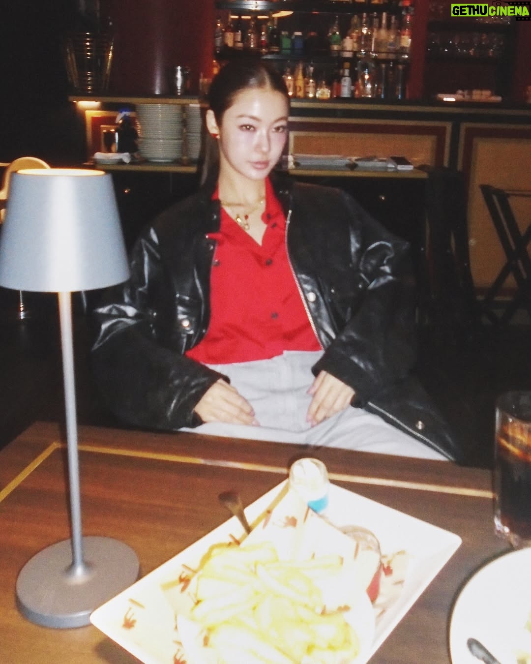 Tipnaree Weerawatnodom - 427.4K Likes - 🤘🏻❤️‍🔥🍕✨ #PradaFW26 #Prada @prada