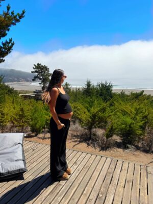 Tita Ureta Instagram - LO NECESITABA, estar en familia me da paz ✨
Un merecido descanso en @casa_punta_puertecillo un verdadero paraíso para venir a relajarme con los míos. Les paso el dato de la Ale @akatz.propiedades que siempre tiene buenos datos para venir a desconectarse. Sigan a ambas cuentas, así se inspiran en su próxima escapada :)