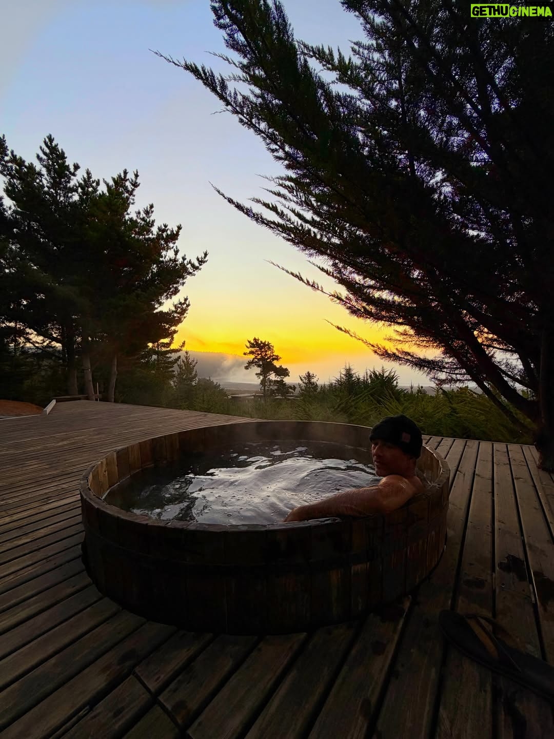 Tita Ureta - 48.5K Likes - LO NECESITABA, estar en familia me da paz ✨
Un merecido descanso en @casa_punta_puertecillo un verdadero paraíso para venir a relajarme con los míos. Les paso el dato de la Ale @akatz.propiedades que siempre tiene buenos datos para venir a desconectarse. Sigan a ambas cuentas, así se inspiran en su próxima escapada :)