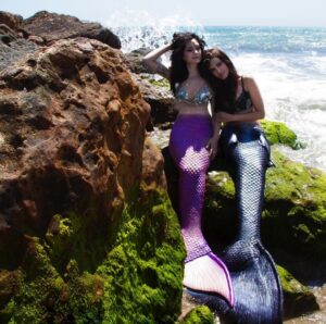 Torrey DeVitto Instagram - Going to hop on this 2016 trend cause I haven’t posted in awhile and realized I have A LOT of content from 2016 

- Ended one 7 year show and started a new 6 year one
- Tried rock climbing and didn’t like it (fear of heights)
- Tried becoming a mermaid for @projectmermaids . Loved the cause but quickly realized I do much better with legs on land. 
- Was really into face swap and memes this year, even when they were at my expense 😂
- Thought I could have a side hustle as a hula hoop dancer and had the bruises to show from it. 
- Really showed up for my NY roots. Raised awareness for mental health month with @namicommunicate at the Empire State Building, was awarded Italian American of the year with Lee Mazzilli and rode the cyclone at Coney Island. 
- Nanny Carrie showed up on trivia crack 
- Went to the Monte Carlo film festival with @sparklesquirrel as my date
- Thought I could be an aerialist with @pattimurin , turns out I don’t have the upper body strength. 
- And last but not least, looking through my photos from 2016 shows me I’ve spent a full decade pissed off about the state of our country 

✌🏽❤️
