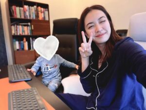 Tracy Chu Instagram - In the last 1.5 years, he has gone from watching me work from his baby chair to his carrier and now his own pretend station. 👩🏻‍💻📚The only thing that hasn't changed is that he still likes to get up at 6am on days we don't have plans.🤷🏻‍♀️👶🏻💙
