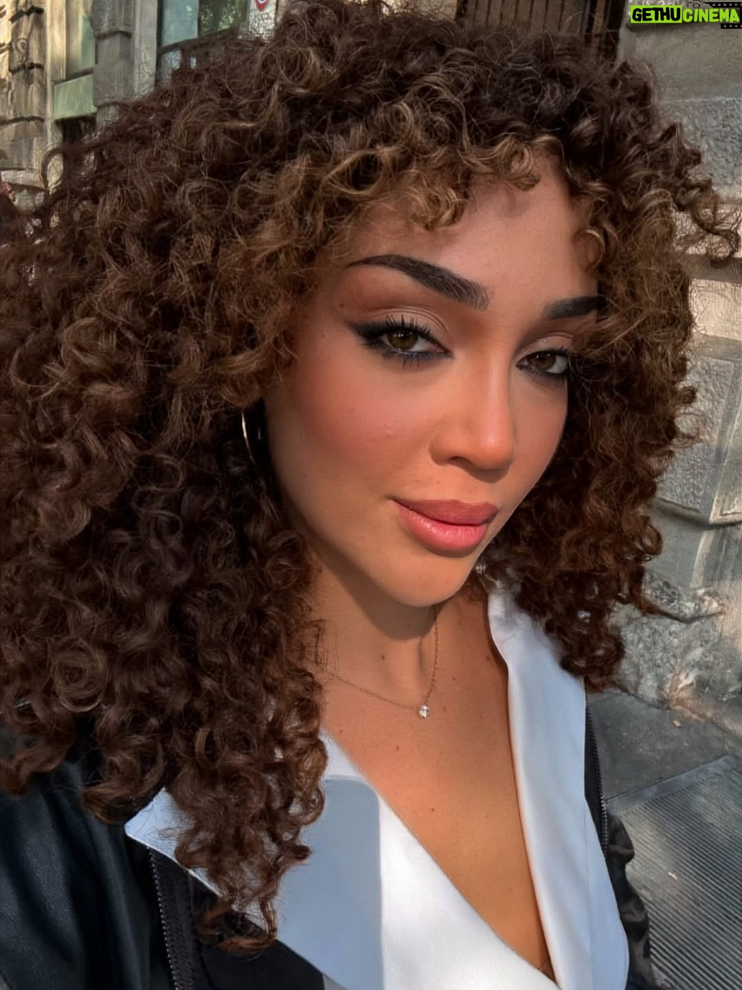 Tuana Tezsay - 3 Likes - Son 3-4 gün❤️🤭