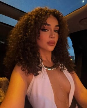 Tuana Tezsay Instagram - Fotoğraflara şöyle bi baktım da allah rakiplerime sabır versin inşallah 🤩 ( #reklam değil)