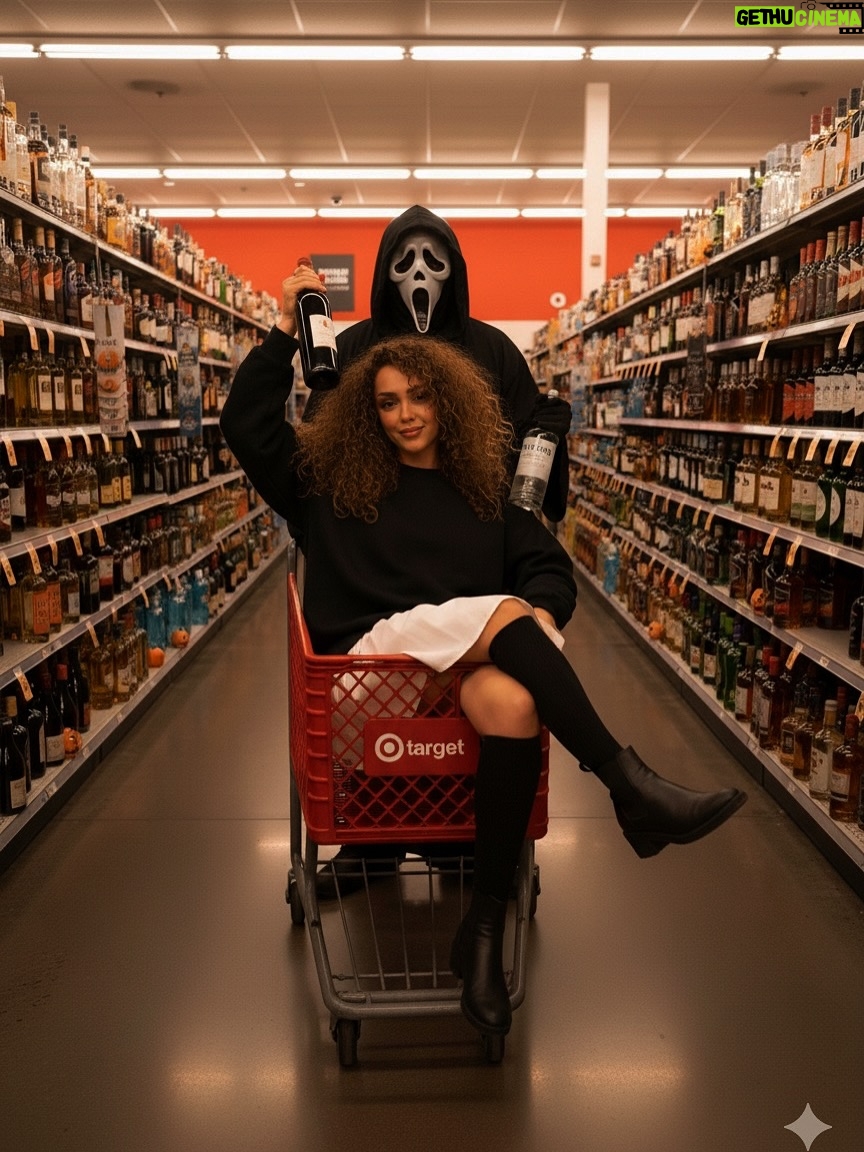 Tuana Tezsay - 3 Likes - When AI turns spooky season into date night 👻🍭