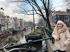 Türkan Şoray Instagram - Hollanda’da..