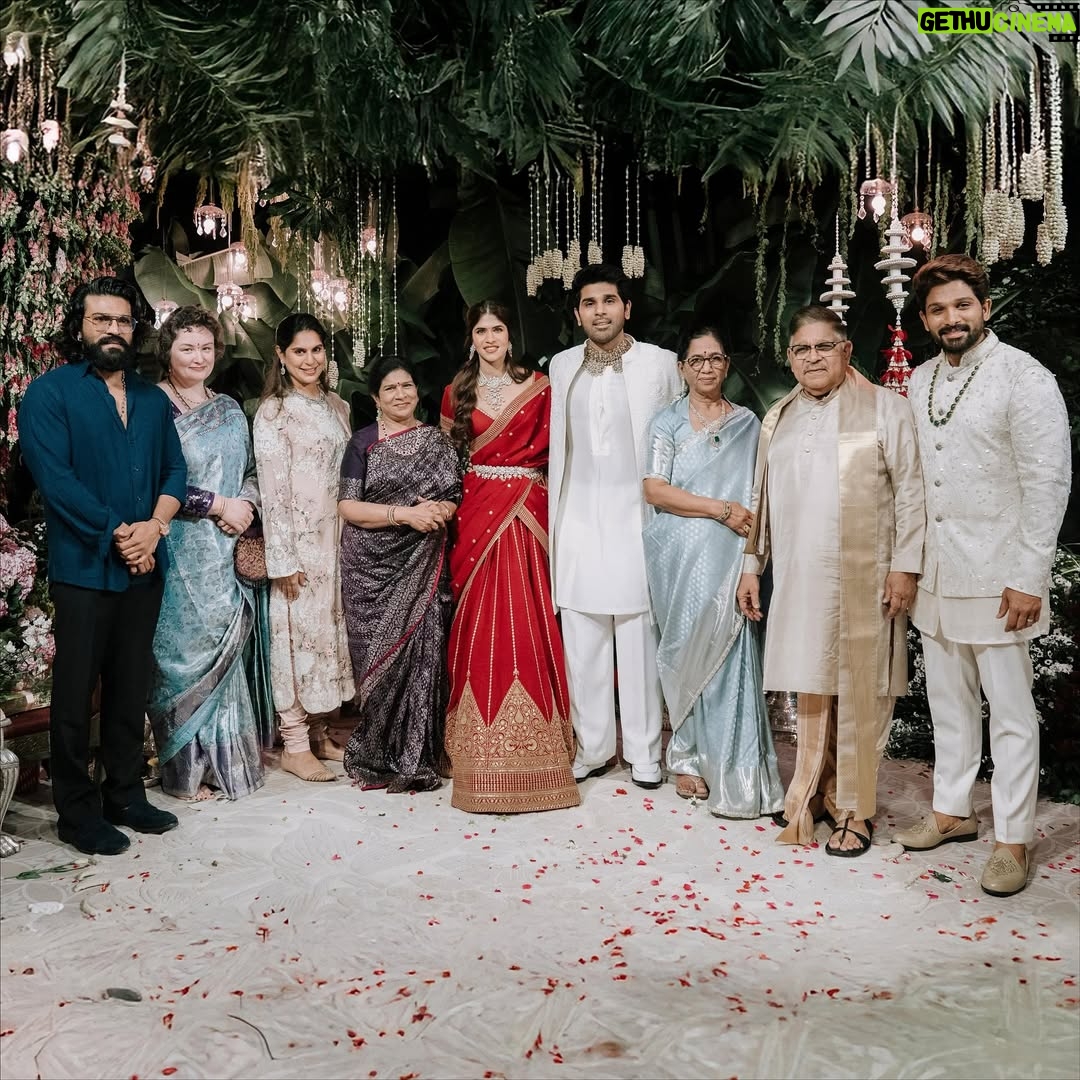 Upasana Kamineni - 753.3K Likes - Finally got a picture after so long with the great Mr C 😆Thank you & Congratulations @allusirish & @naynikareddy3600 ! ❤️
What a beautiful ceremony — wishing both of you the very best 🤍✨
Nirmala aunty special ❤️ to u 🥰