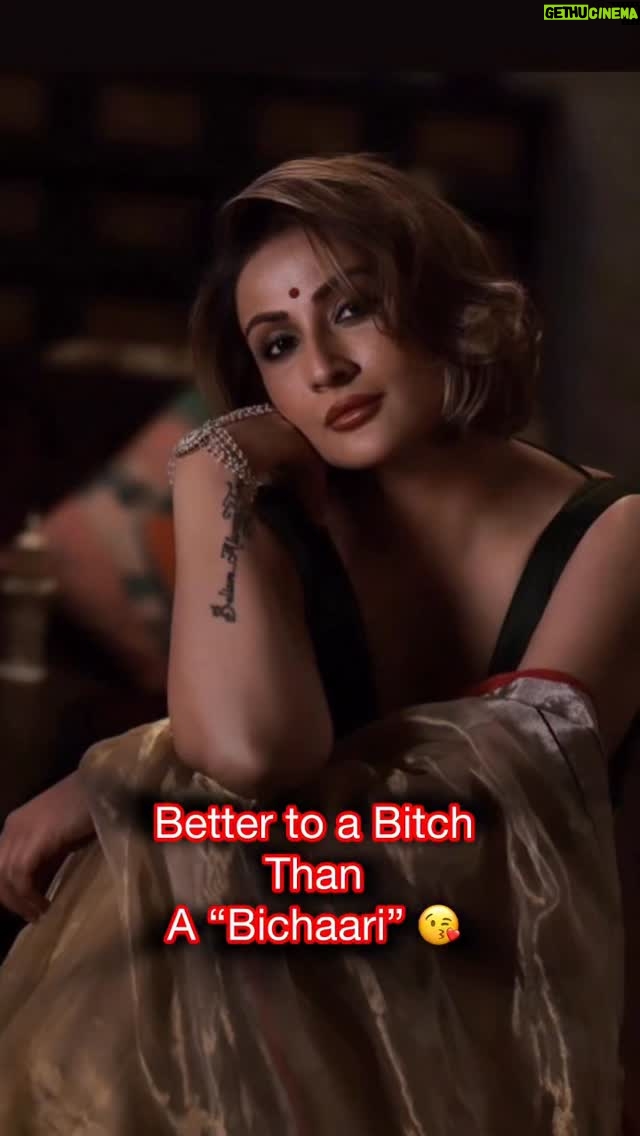 Urvashi Dholakia - 29.8K Likes - Some came to pose… I came to play !!
I didn’t just show up to look pretty. I showed up to play !! 
Duh uh Pretty is easy darlings.. Playing the game takes guts 💋 & that’s exactly what I did .. if u can’t fathom that then that’s a YOU problem not mine 😘
:
:
#urvashidholakia #reels