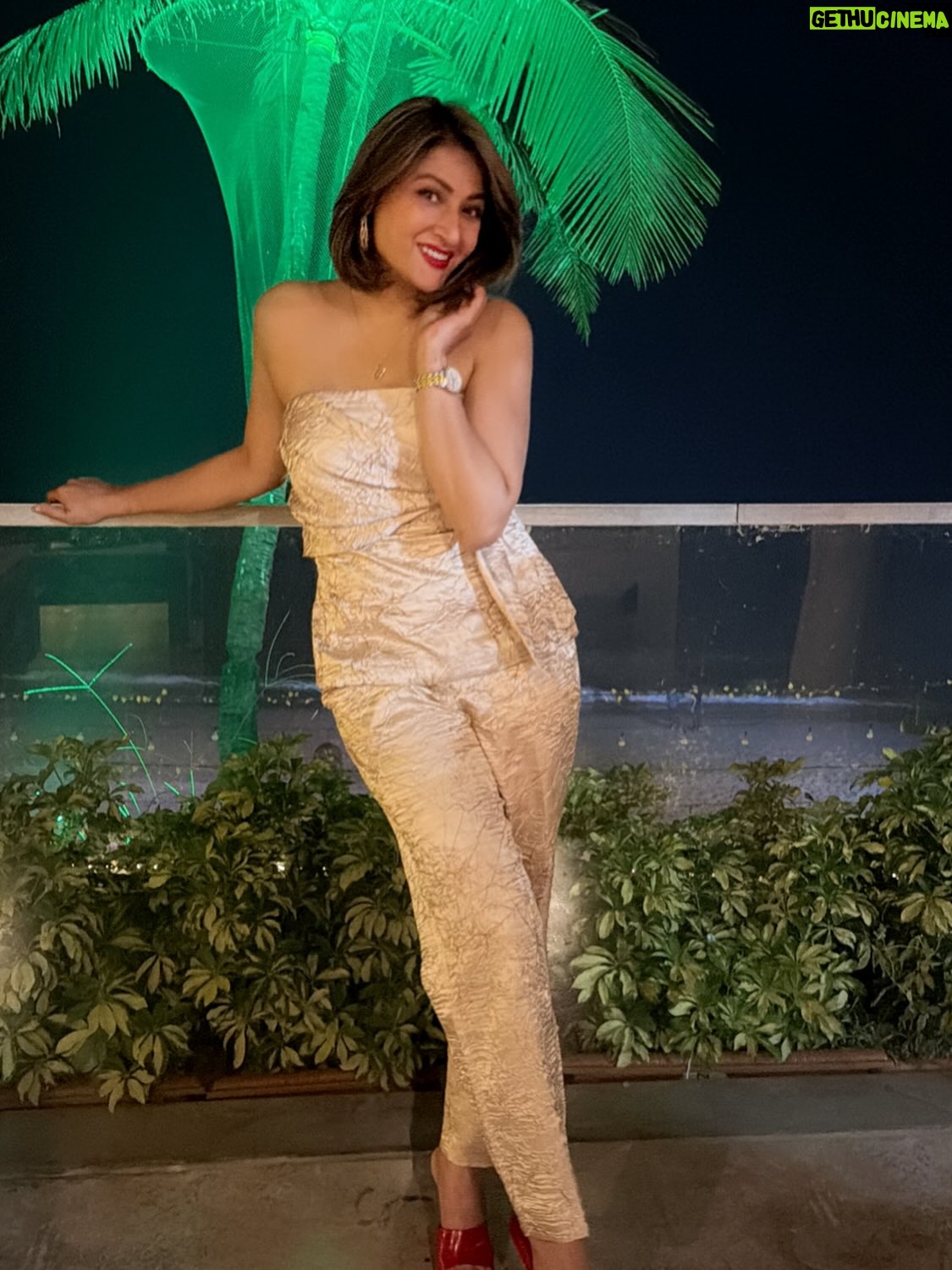 Urvashi Dholakia - 25.8K Likes - Always choose yourself first !! It’s the first rule! 
Because when the game ends, you’re the only one still standing with you.
:
I walked into #the50 knowing it was a game.
I walked out knowing myself better.
Not every lesson comes wrapped in loyalty !! 
Not every smile means security!!
And not every alliance is meant to last!!
But one thing became clearer than ever.. 
when the noise fades and the lights go off,
the only person who truly stands with you… is YOU! 

In a game where loyalty shifts overnight,
why would I gamble with trust?
I played smart. I learned fast.
And honestly…
would you have done it differently???? Would u still choose someone absolutely unknown over urself ??? Ask urself this question !
So yes, I’ll always choose myself first.
Not out of ego,Out of clarity,Out of growth, 
But …
Out of self-respect 😘
:
HAPPY HOLI EVERYONE🫟
PICTURE ABHI BAAKI HAI DOSTON BAS DEKHTE JAO JAHAN SHOW MAI AAGE CHALKE SABKE RANG BADLENGE GIRGIT SE BHI TEZ .. PHIR JUDGE KARNA 🫶🏻
:
#urvashidholakia #hatersgonhate BUT I will always love u ❤️💥