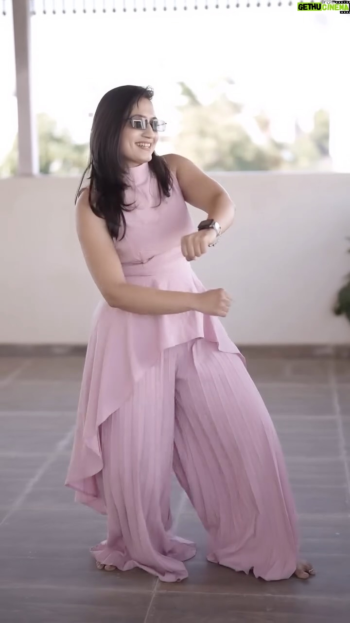 Vaishnavi Gowda - 202.5K Likes - This song is truly catchy ✨ 
Best wishes to the team 👍🏻