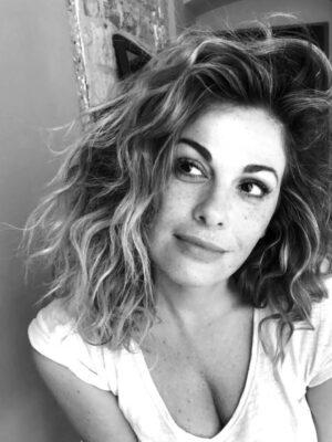 Vanessa Incontrada Instagram - Questa mattina mi sono svegliata così 😜😜😊🦋🎈
