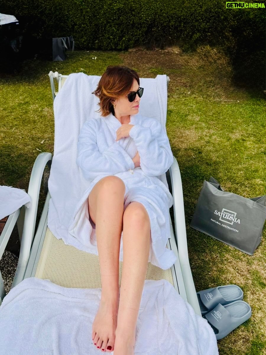 Vanessa Incontrada - 31.3K Likes - Il mio weekend di relax dopo mesi no stop… 🧘‍♀️❤️

@termedisaturnia #thanksforthegift
