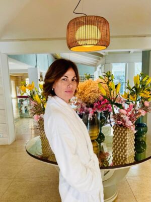 Vanessa Incontrada Instagram - Il mio weekend di relax dopo mesi no stop… 🧘‍♀️❤️

@termedisaturnia #thanksforthegift
