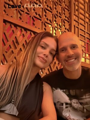 Vanessa Jeri Instagram - Jamaica 📍🇯🇲 🌴☀️🪸🌺💞❤️🐠🍍🤩

Me tomé yo sola estas fotos , que tal ? 📸

Esta es nuestra tercera visita 💚
Hemos tenido la oportunidad de conocer casi el 80% de este hermoso País.