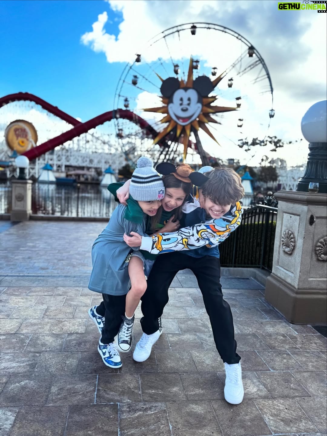 Vanessa Lachey - 17.3K Likes - Spontaneous Disney Day is ALWAYS a great idea! Perfect day celebrating our special gal turning 11! We LOVE our Belly B… more than words can ever express! 1/5/15 ♥️💫