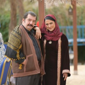 Veda Yurtsever Instagram - Hiç unutmam gene bir gün setteyiz, gâh çekiyoruz gâh eğleniyoruz... Buyrun, akşam da konaktayız, çaya gelin🫶😘🙏 @halefdizi @nowtvturkiye @mostproduction #halefköklerinçağrısı