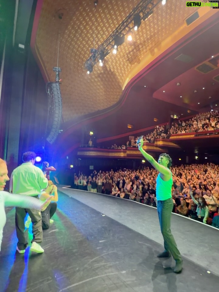 Victoria Baldesarra - 18.2K Likes - First leg of tour ✔️ thank you to every single one of you out here in the UK & Ireland that made these shows possible. We love y’all beyond words! 💗 

See you soon 🇨🇦   🇦🇺