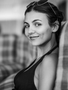 Actress Victoria Justice HD Photos and Wallpapers January 2026