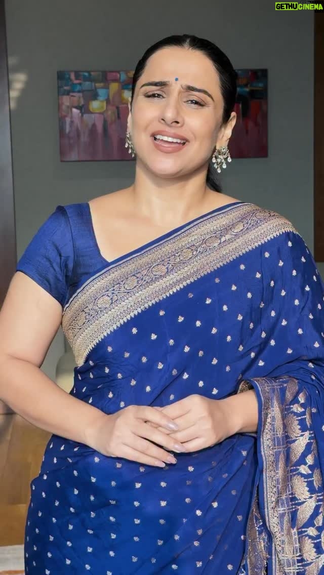 Vidya Balan - 368K Likes - enna purinchida ?!!!!!! 😛 

#Tamilreel