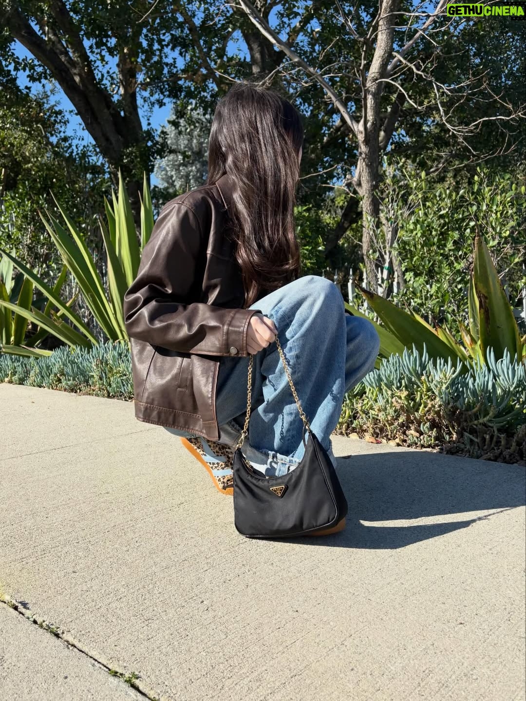 Violet McGraw - 43.2K Likes - 🍝🍜🍱🍣