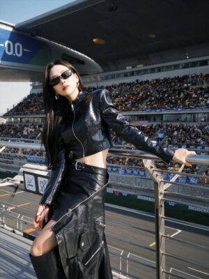 Wang Feifei Instagram - #f1 🏎️🏎️ #shanghai

 #天猫小黑盒 x #VOGUE