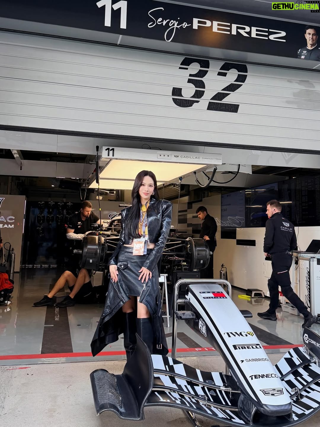 Wang Feifei - 8.1K Likes - #f1 🏎️🏎️ #shanghai

 #天猫小黑盒 x #VOGUE