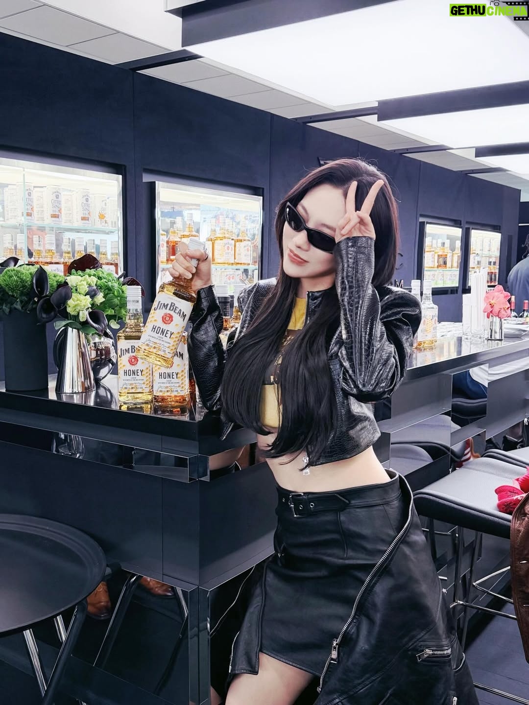Wang Feifei - 8.1K Likes - #f1 🏎️🏎️ #shanghai

 #天猫小黑盒 x #VOGUE