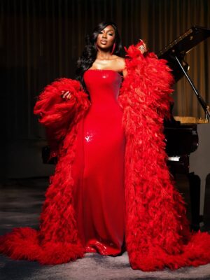 Wendy Osefo Instagram - Class Dismissed 💅🏾💋… #RHOP Reunion loading. 

Stylist: @parischea 
Makeup: @already_perfect 
Hairstylist: @jooeljames 
Outfit designer: @sergiohudson 
Feather Jacket:  @albinadyla 
Custom Jewelry: @hugokreit
Shoes: @femme_la 
📸: @sonejr