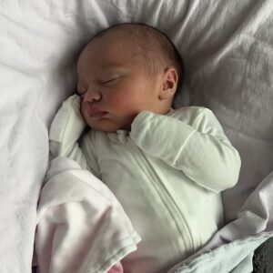 Yazmin Marziali Instagram - Valencya Rose 🤍 Dec 26th 2024
Our greatest gift 🫶🏼