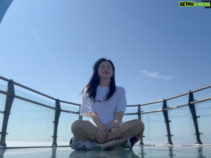 Yeo Joo-ha - 78.2K Likes - 나 올해부터는 사진을 제때제때 정리하겠어요! (과연)
2025 뱌뱌이👋🏻