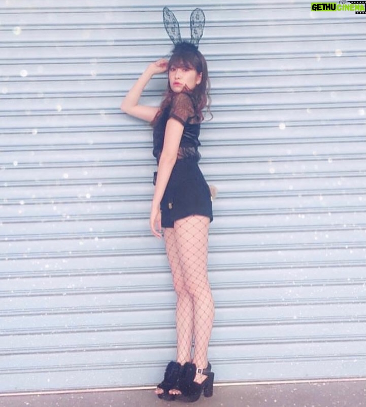 Yoshida Akari - 16.7K Likes - 2016年🩷💙onespoってブランドが
めっちゃ好きで、とにかく派手に生きてた。笑
.
ちょうどYouTube始めた頃で
とにかく周りの意見に惑わされず、自分信じて
必死で生きた年だったな〜☪️
ここから人生大きく変わった気がする💖
.
あれから10年経った2026年💕
また大きく人生が変わるんだろうな〜🤍わくわく