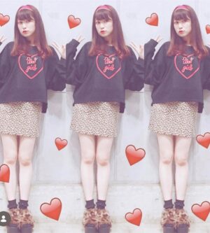 Yoshida Akari Instagram - 2016年🩷💙onespoってブランドが
めっちゃ好きで、とにかく派手に生きてた。笑
.
ちょうどYouTube始めた頃で
とにかく周りの意見に惑わされず、自分信じて
必死で生きた年だったな〜☪️
ここから人生大きく変わった気がする💖
.
あれから10年経った2026年💕
また大きく人生が変わるんだろうな〜🤍わくわく