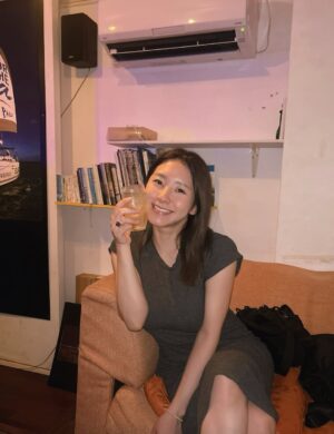 Yui Natsuki Instagram - 沖縄
みんなに「何が一番楽しかった?」と聞いたら
満場一致でトランプと答えていました🃏
(もちろん観光も楽しかったけど)
みんなに見て欲しい、わたしのかわいいパジャマをしれっと添えて
次は島に行きたい