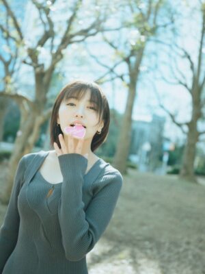 Yuno Ohara Instagram - ㅤㅤㅤㅤㅤㅤㅤㅤㅤㅤㅤㅤㅤ
Happy Valentine…❤︎
ㅤㅤㅤㅤㅤㅤㅤㅤㅤファンクラブ生写真のアザーカット🍫