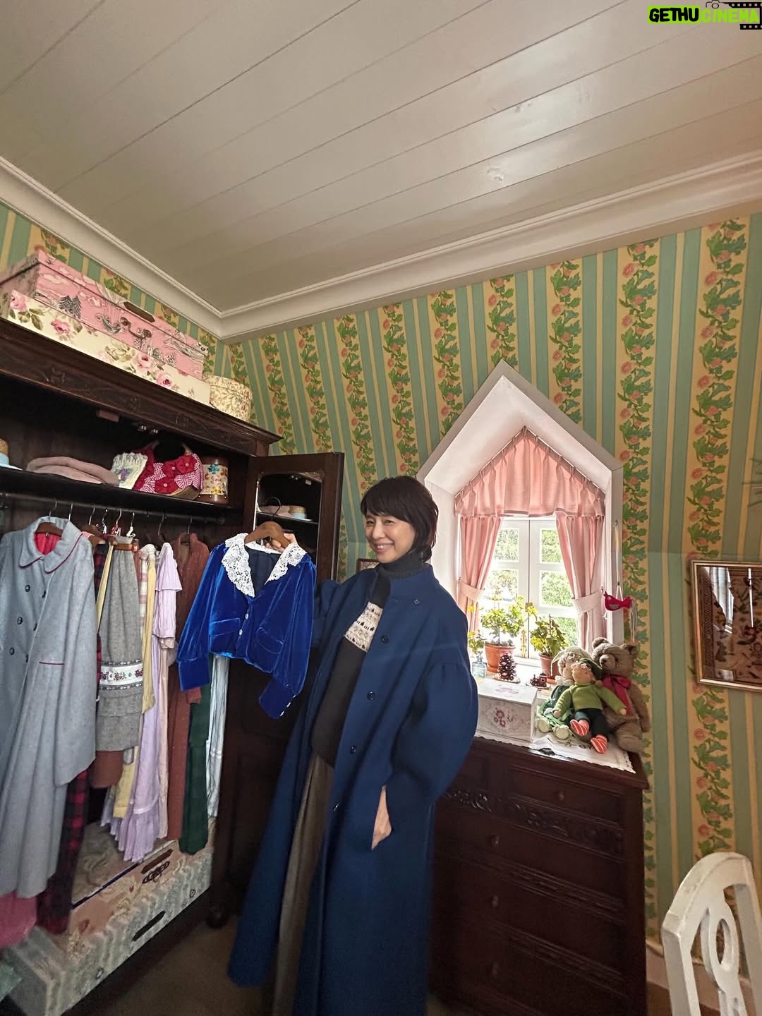 Yuriko Ishida - 273.3K Likes - ちょうど一ヶ月ほど前…クリスマスの頃
わたしは愛知県にある「ジブリパーク」に
行って参りました😊
念願のジブリパーク…
びっくりするほど広大な敷地に
映画の世界そのままの世界が広がっていました。
ジブリの世界で育った私としては
どこを訪れても胸がいっぱいになってしまい、
ほとんど涙目🥹で歩き回りました。
その記録「また会えたね！ジブリパークSP」。
1/23よりTverとLocipoにてご覧になれます。
(オンエア時は東海地方限定でした！)
あぁジブリの国に生まれて，幸せだ。
ジブリ愛。
本当に，ありがとうジブリ😭😊

ぜひご覧になってください😊😊

#また会えたねジブリパーク