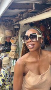 Actress Yvonne Orji HD Photos and Wallpapers February 2026