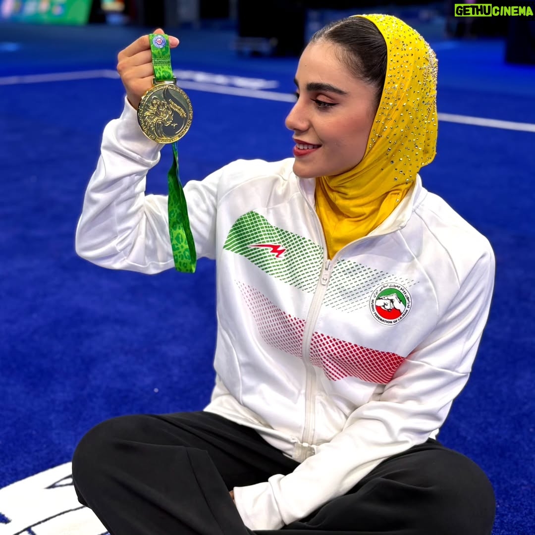 Zahra Kiani - 39.8K Likes - این شما و این اولین طلای تاریخ تالو برای دختران سرزمینم ایران 🥇
من، زهرا کیانی، دختر کوچک ایران‌زمین، امروز بر بلندترین سکوی جهان ایستاده‌ام ؛
سکویی که پس از ۱۸ سال صبوری، تلاش، و امید، سرانجام فتح شد.

امروز از دل این افتخار، فقط یک آرزو در دلم موج می‌زند:
آرزوی شادی، آرامش و افتخار برای مردم سرزمینم.

این مدال فقط یک قطعه آهنی نیست؛
حاصلِ عشق است —
عشق من به تالو،
عشق مربیانم به پرورش،
عشق رئیس به هدایت،
و عشق یک تیم به کاری که از دل انجام می‌دهند.
@mkarimi4461
@amirsedighi1  @dr.mahdi.alinejad
@iran_wushu
در کنار من ، قهرمانان دیگر تالو نیز با تمام توان درخشیدند.
هر کدام‌شان، با غیرت، تمرکز و انرژی‌شان، بخشی از این افتخار ملی را ساختند.
ما یک تیم بودیم، و این طلا سهم همه ماست.
@heliaasadiian @shahinbanitalebi @mostafa.hasanzade07
@abolfazl.gh_wushu
امروز، ایران یک قدم دیگر به جلو برداشت.
و من فقط خوشحالم که نامم در کنار نام وطنم روی این قله ثبت شد. 🇮🇷❤️
.
#ایران #ایران_قهرمان #سربلند #افتخار_ایران