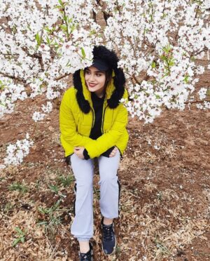 Zahra Kiani Instagram - .
Take time to do what makes your soul happy
بخشی از زمانت رو صرف انجام کارهایی کن که روحت را شاد می کنه