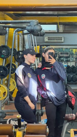 Zahra Kiani Instagram - .
روز جهانی ووشو مبارک
ووشو : پیوندی شادی آفرین
“Wushu: Rejoice in Reunion”
ووشو مفاهیم صلح، دوستی، سلامتی و قدردانی از طبیعت را ترویج می کند
Wushu promotes the concepts of peace, friendship, health, and an appreciation for nature
قسمتی از تمرینات ما در کمپ تیم ملی برای شرکت در مسابقات آسیایی
@iwuf_official @iwufnews @iran_wushu @olympiciran.ir
#wwkd #iwuf #wushu
#ووشو