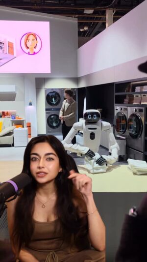 Zara Dar Instagram - Probably doing it like that on purpose so we don’t ask it to do it again 😒
#ces2026 #stemgirls #usa #cute