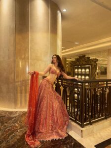 Actress Zara Khan HD Photos and Wallpapers January 2026