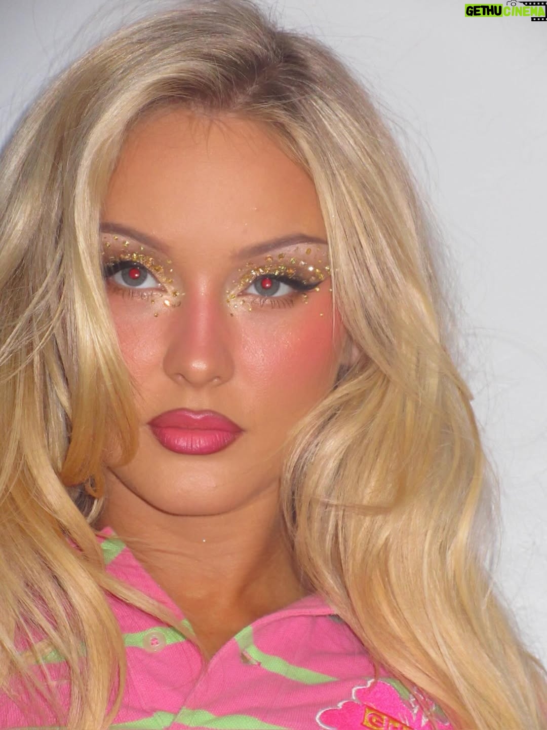 Zara Larsson - 241.4K Likes - Ok Denver!!!!!! Fun fact, I recorded my stateside verse here! @robinboee