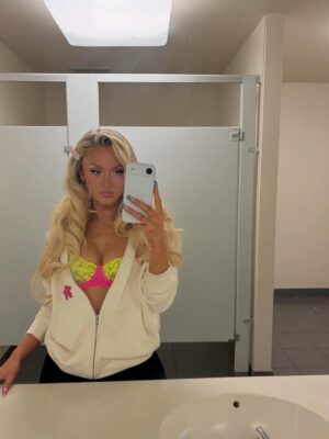 Zara Larsson Instagram -