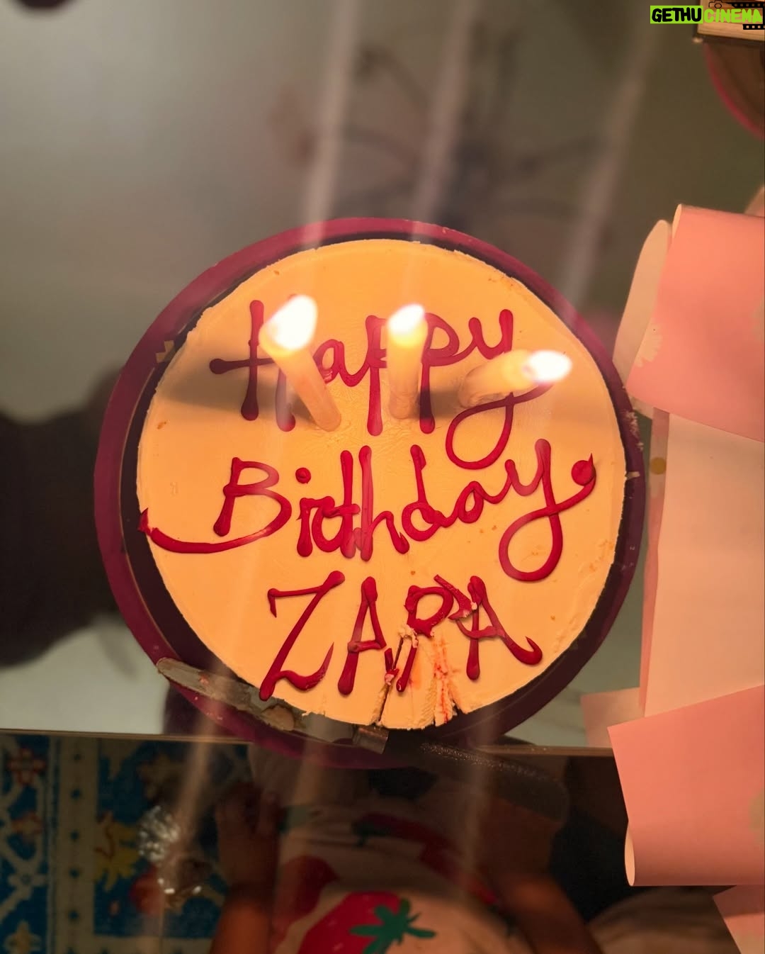 Zara Noor Abbas - 147.1K Likes - happy birthday to me. 🕊️⭐️
13.03.26