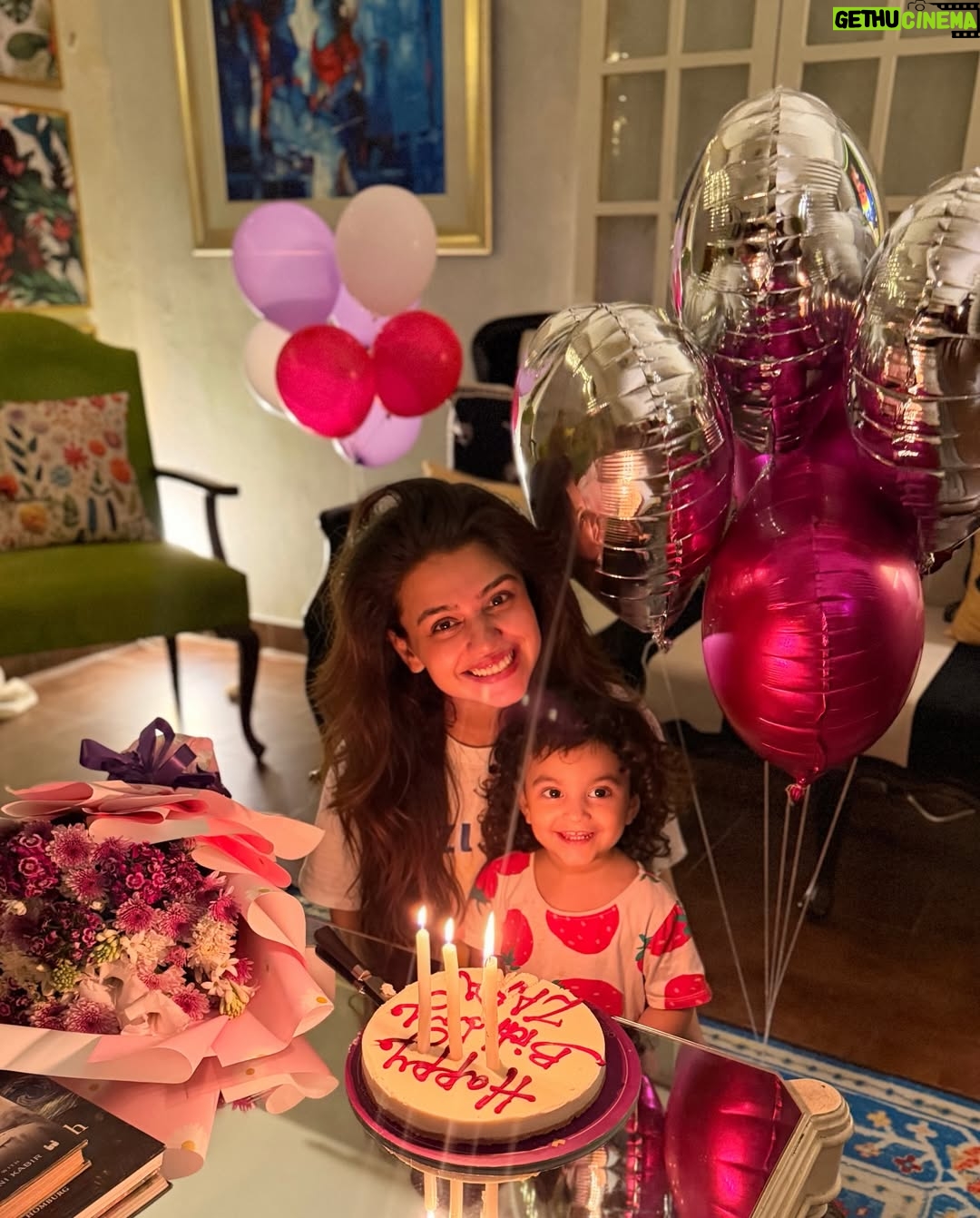 Zara Noor Abbas - 147.1K Likes - happy birthday to me. 🕊️⭐️
13.03.26