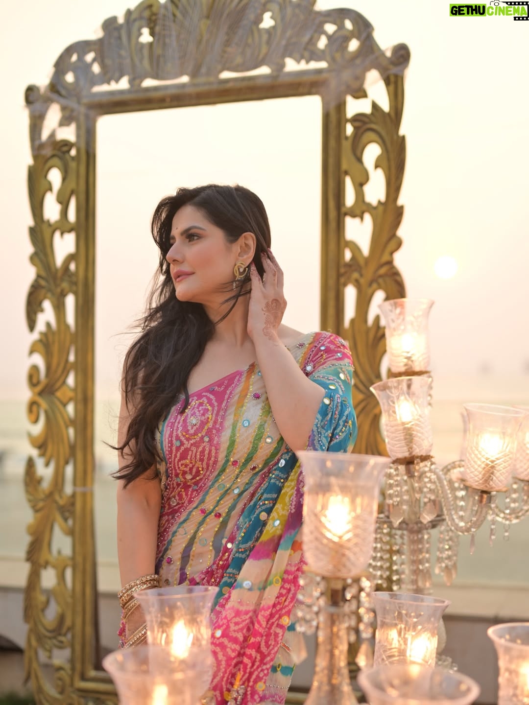 Zareen Khan - 736.3K Likes - كُنْ فَيَكُونُ
@mjayphotography_ 
#AllAboutPiSa #Wedding #ZareenKhan