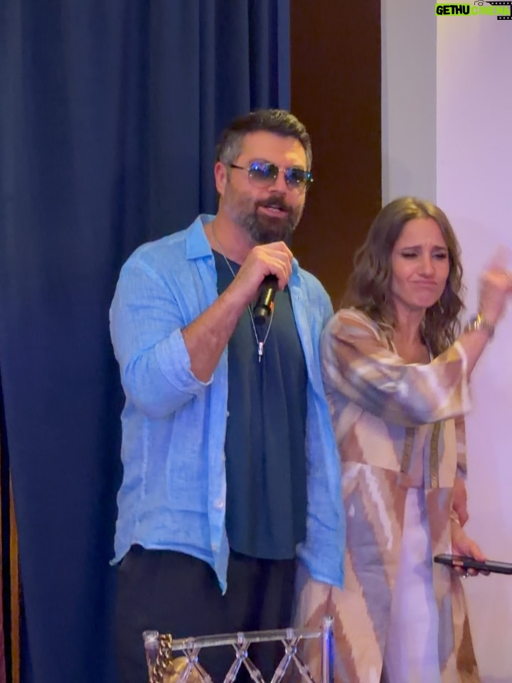 Zhanna Martirosyan - 70.9K Likes - Спасибо,Юля, @juliakovalchuk ,что собрала нас  на восточную вечеринку в честь дня рождения @alexchumakoff 🎂🎁🎊🍭💫🎉💃
Для Леши это был сюрприз✨⭐️💫
Вечер получился душевным,веселым и вкусным!!!!!!!!🎉🍭🎁🎊✨💋🎂