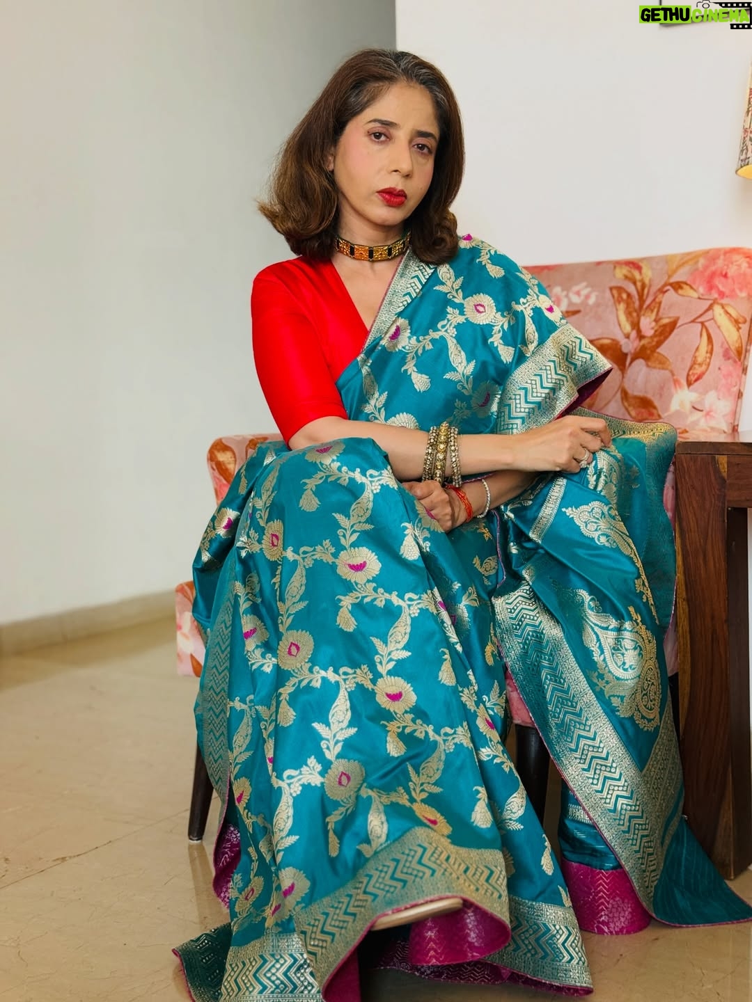 aiana jain - 4.1K Likes - Regal energy, main character moment !!
 Banarasi saree shines with real silver zari, making it pure royalty woven every fold.
Draped in an exquisite creation by @houseofshilpigupta , where every weave reflects heritage craftsmanship and timeless elegance. 
📍 Showcasing at @designone_official at NSCI Dome , at D 04 .
Thank me later !!!
.
.
.
.
.
.
.
.
.
.
.
.
.
#aianaj #aianajsays #aianajloves #aianajinsaree #aianajstyles